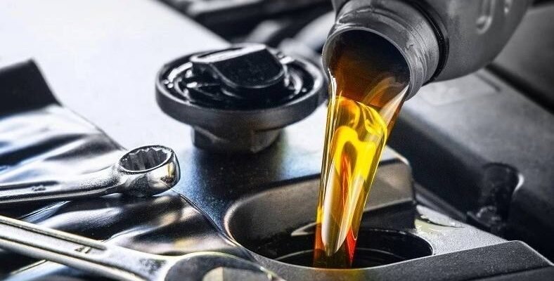 Чому походження моторної оливи стало важливим критерієм вибору