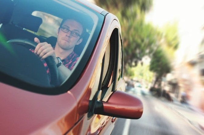 как выбрать автошколу